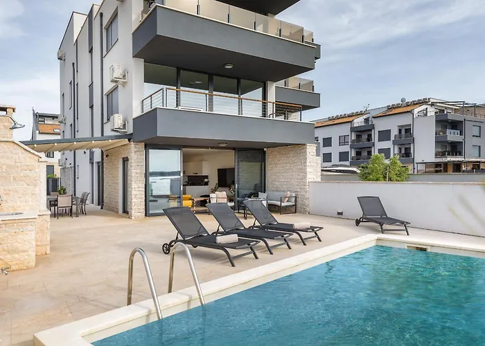 Apartament Infinity *