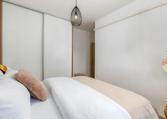 Apartament Infinity *